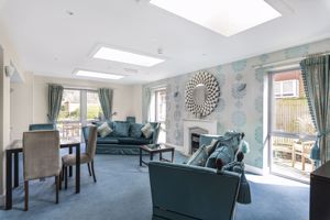 COM AREA- click for photo gallery